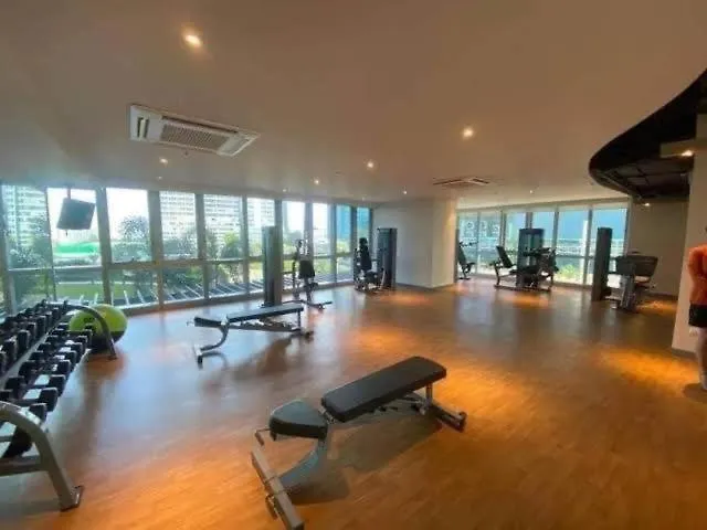 Luxestaysmnl Stylish Family 2Br Suite Poolgym 400Mbps Wifi Netflx Amazing City View Makati City 0*,