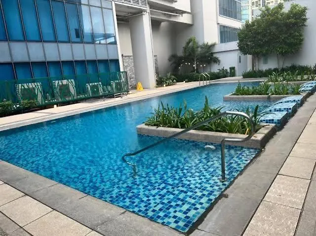 Aparthotel Luxestaysmnl Stylish Family 2Br Suite Poolgym 400Mbps Wifi Netflx Amazing City View Makati City