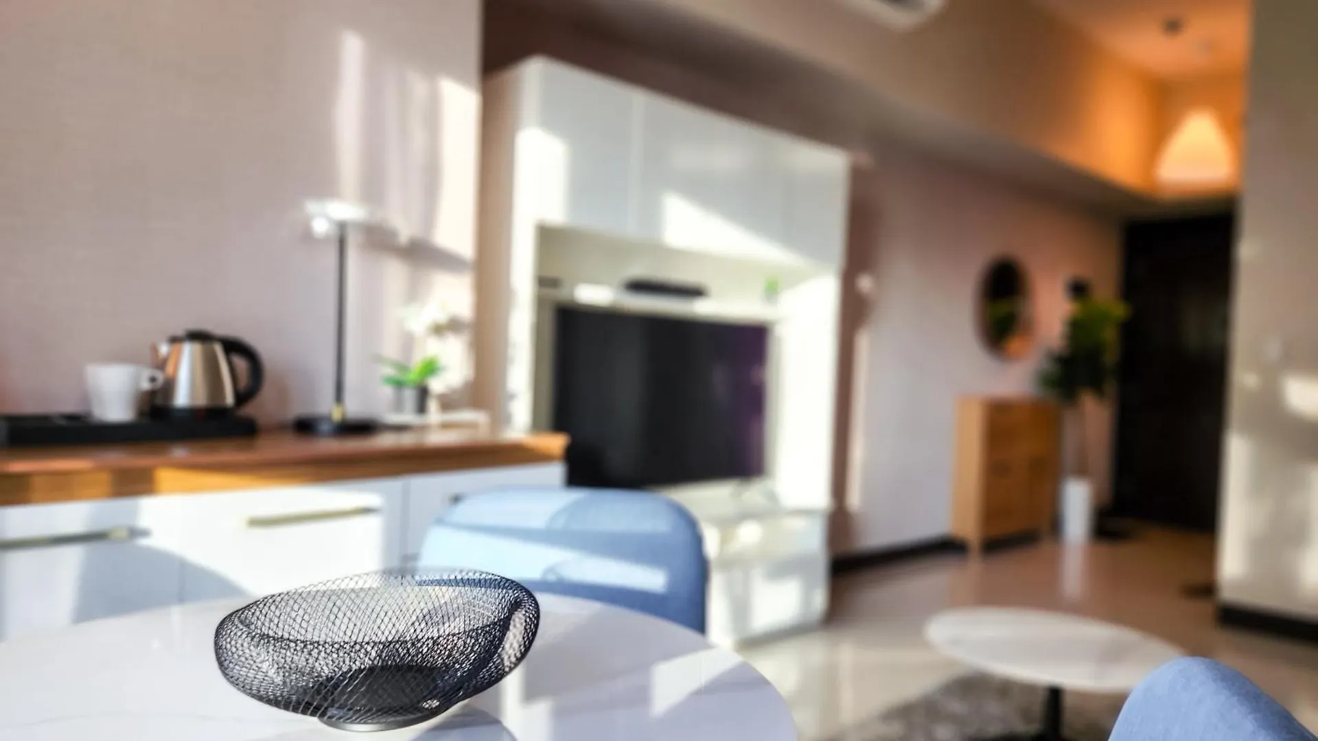 Luxestaysmnl Stylish Family 2Br Suite Poolgym 400Mbps Wifi Netflx Amazing City View Makati City 0*,